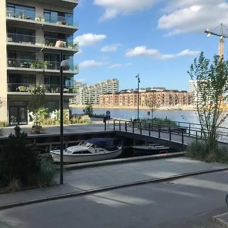 72m2 New Close To The And Waterview 公寓